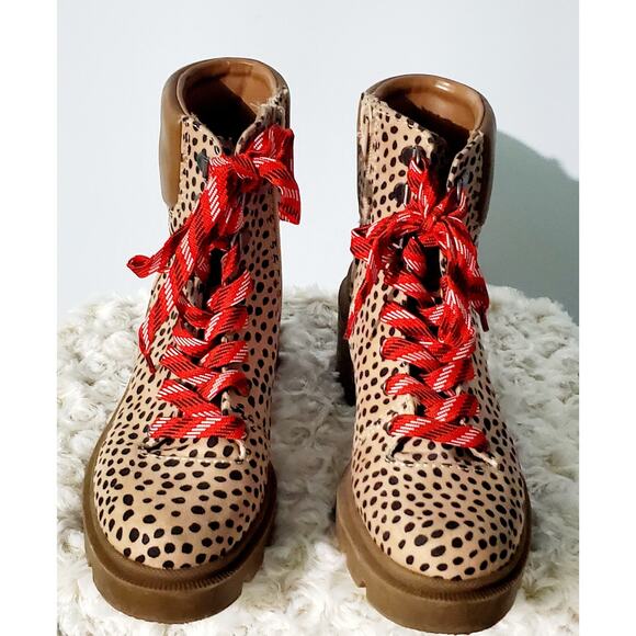 Universal Thread Animsl Print Boot Size 7 Red Laces Cabincore Back-to-School - Picture 2 of 10